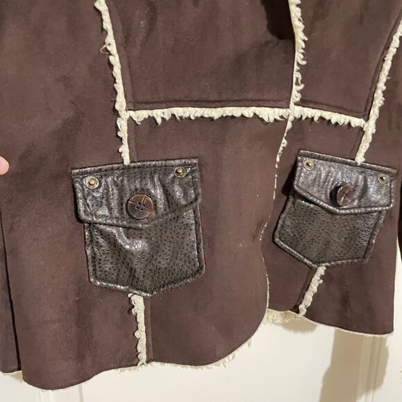 Via Spiga Brown Suede Winter Jacket Sherpa Lined Button Up Y2K Bratz Small - Picture 3 of 8